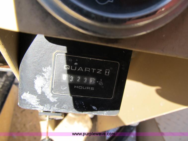 image for item 3571 2002 Kromer B200 field groomer