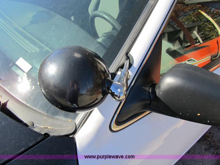 image for item 3573 2007 Ford Crown Victoria Police Interceptor