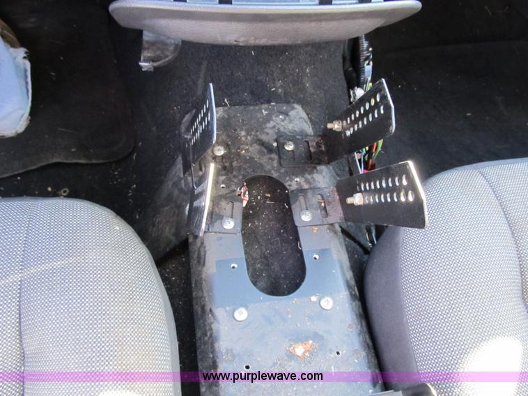 image for item 3574 2007 Ford Crown Victoria Police Interceptor