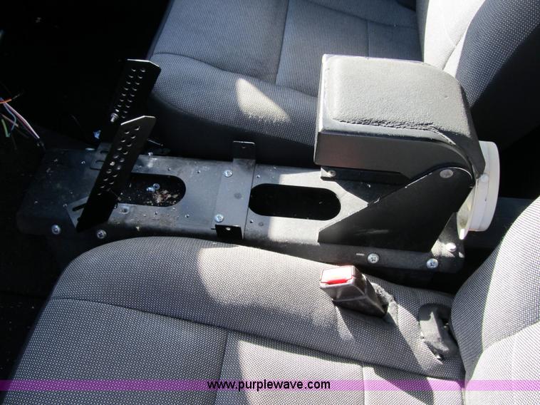 image for item 3575 2007 Ford Crown Victoria Police Interceptor