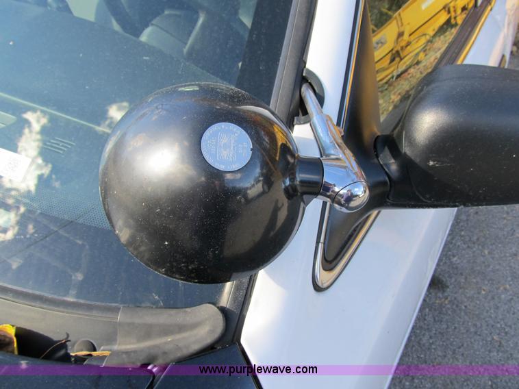 image for item 3577 2007 Ford Crown Victoria Police Interceptor