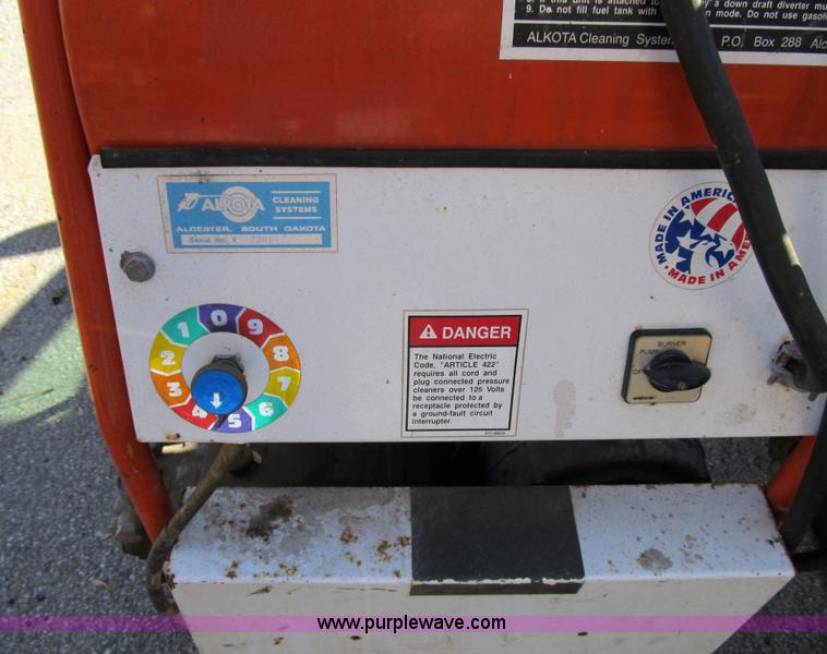 image for item 3579 Alkota 4212 pressure washer