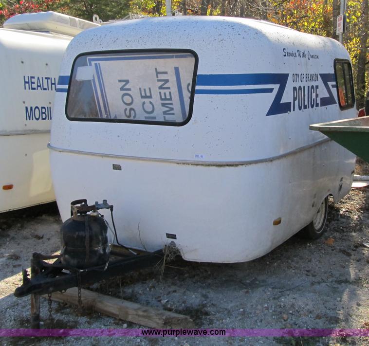 image for item 3645 1983 Scamp camper