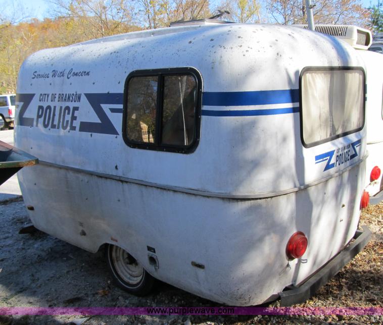 image for item 3645 1983 Scamp camper