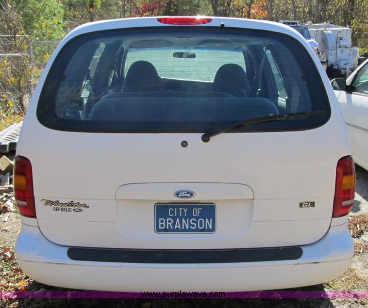 image for item 3650 1998 Ford Windstar