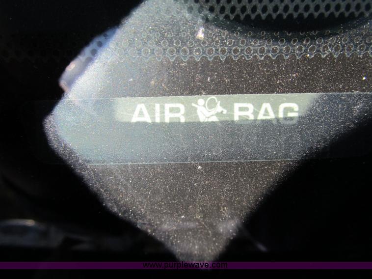 image for item 3653 1993 Ford Crown Victoria Police Interceptor