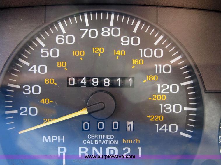 image for item 3653 1993 Ford Crown Victoria Police Interceptor