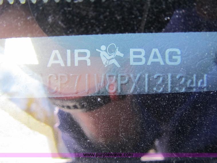 image for item 3653 1993 Ford Crown Victoria Police Interceptor