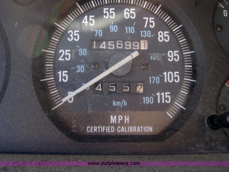 image for item 3654 1994 Jeep Cherokee