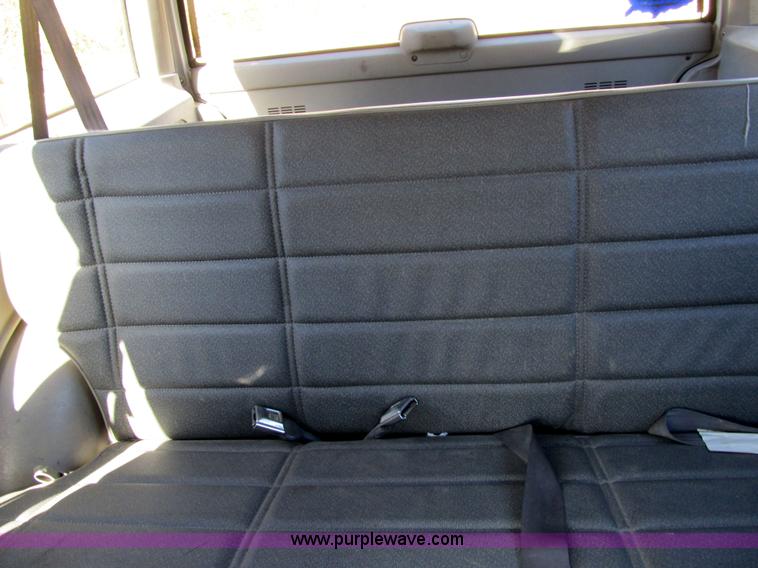 image for item 3654 1994 Jeep Cherokee