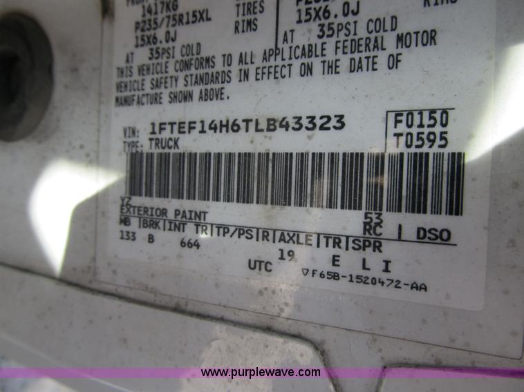 image for item 3656 1996 Ford F150 pickup truck