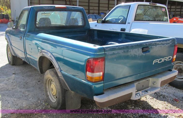 image for item 3657 1994 Ford Ranger XL pickup truck