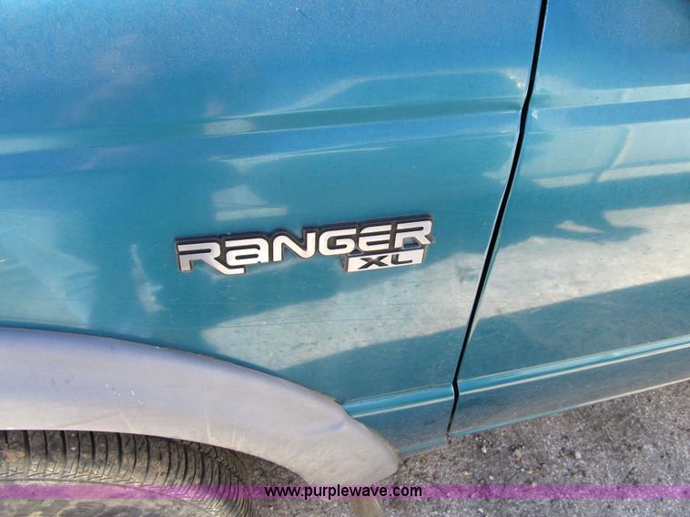 image for item 3657 1994 Ford Ranger XL pickup truck