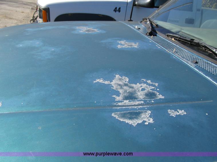 image for item 3657 1994 Ford Ranger XL pickup truck