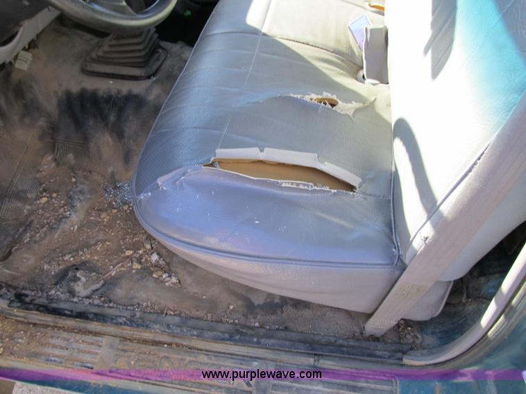 image for item 3657 1994 Ford Ranger XL pickup truck