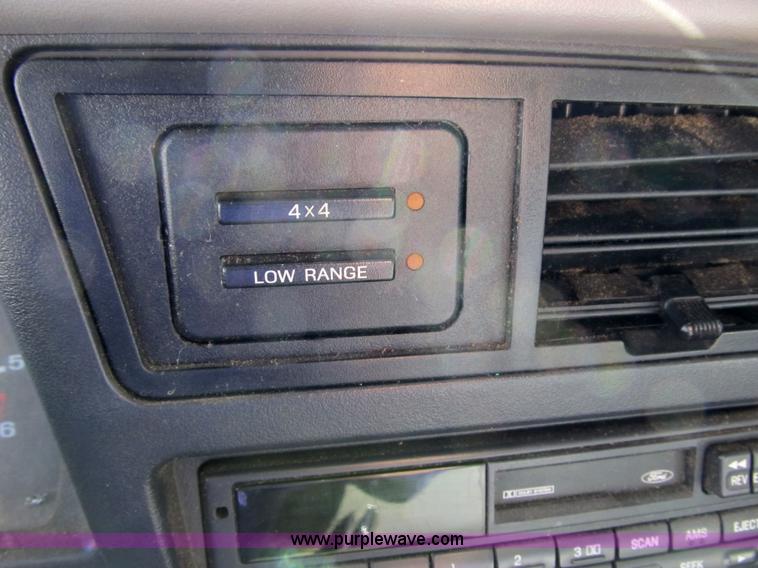 image for item 3657 1994 Ford Ranger XL pickup truck