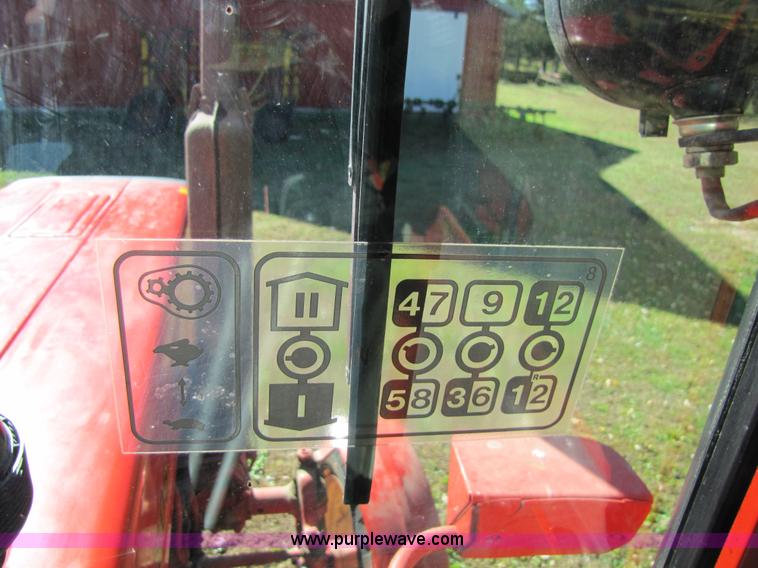 image for item 5353 1991 Belarus 805 tractor