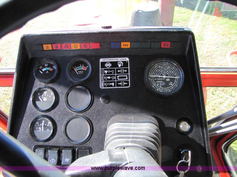 image for item 5353 1991 Belarus 805 tractor