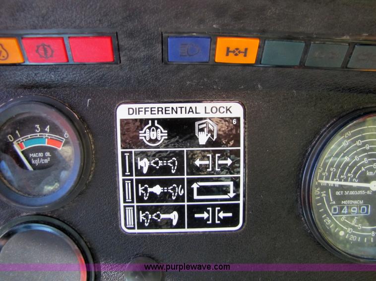 image for item 5353 1991 Belarus 805 tractor