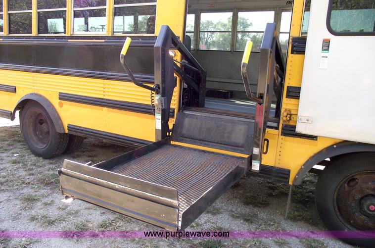 image for item 5493 2001 Thomas EF school bus
