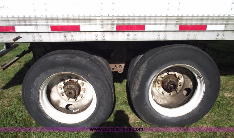 image for item 5502 1987 Trailmobile 48' van trailer