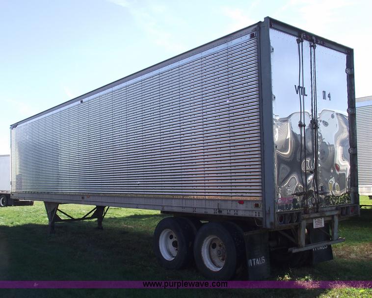 image for item 5503 1971 Great Dane 810T 40' van trailer