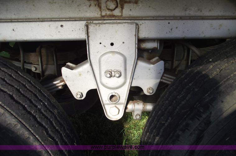 image for item 5504 1980 Great Dane 48' van trailer