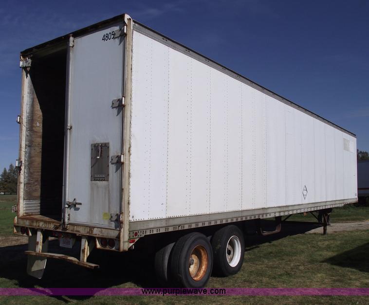 image for item 5506 1989 Stoughton AWW-485TSC 48' van trailer