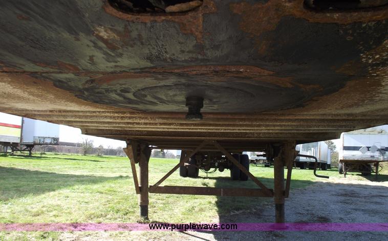 image for item 5506 1989 Stoughton AWW-485TSC 48' van trailer