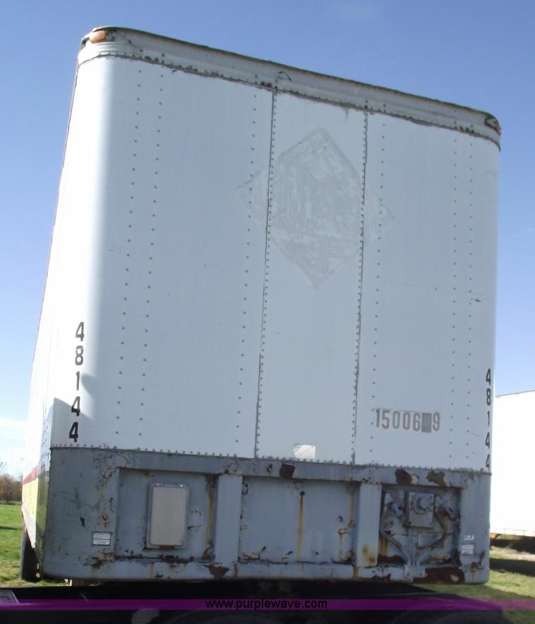image for item 5507 1986 Fruehauf 48' van trailer