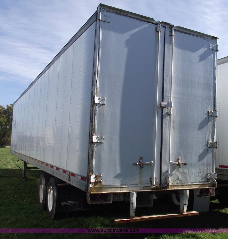image for item 5508 1987 Fruehauf 48' van trailer