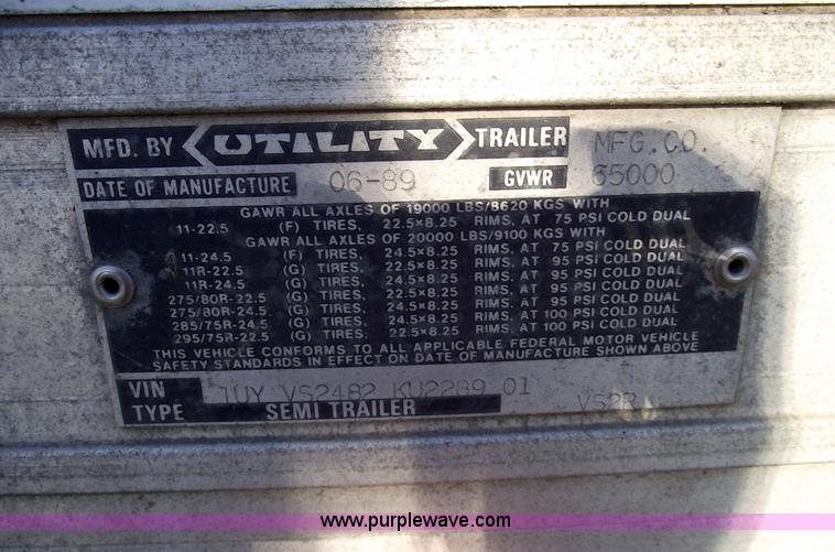 image for item 5509 1990 Utility VS24 48' van trailer