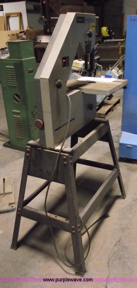 image for item 5515 Assorted tools