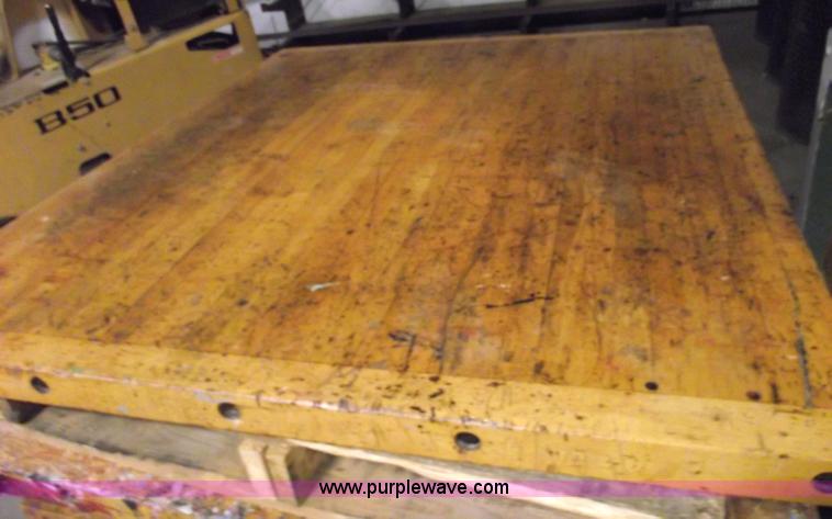 image for item 5529 (3) four person work benches