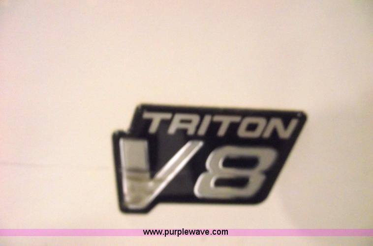 image for item 5531 1997 Ford Econoline E250 van