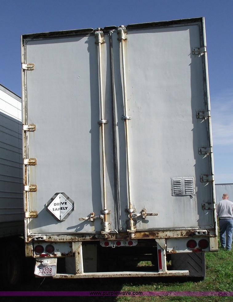 image for item 5534 1987 Trailmobile 48' van trailer