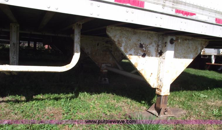 image for item 5534 1987 Trailmobile 48' van trailer