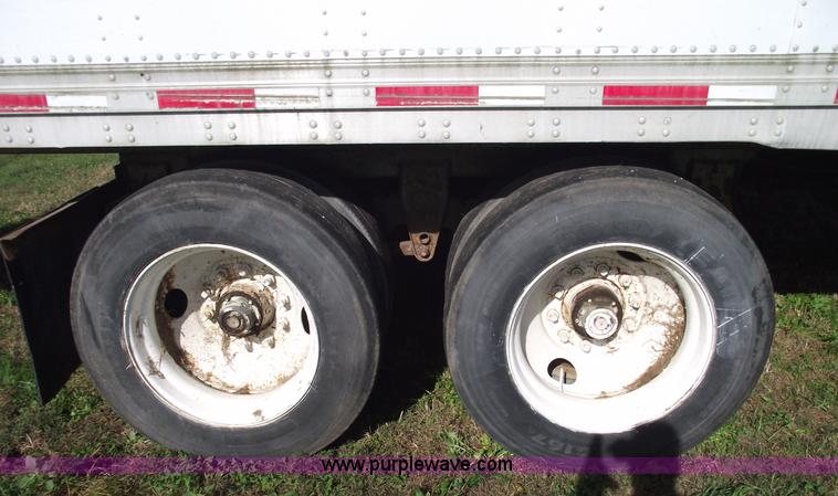image for item 5534 1987 Trailmobile 48' van trailer