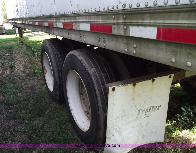 image for item 5534 1987 Trailmobile 48' van trailer