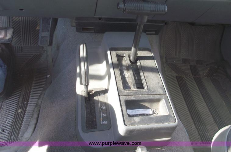 image for item 5540 1994 Jeep Cherokee SE