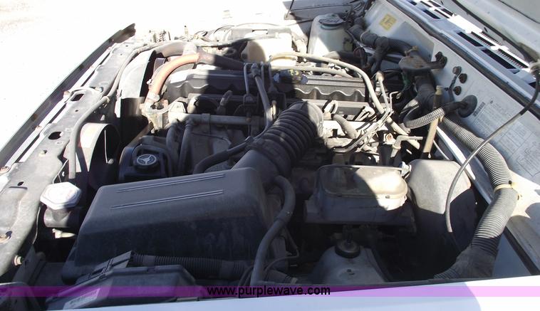 image for item 5540 1994 Jeep Cherokee SE