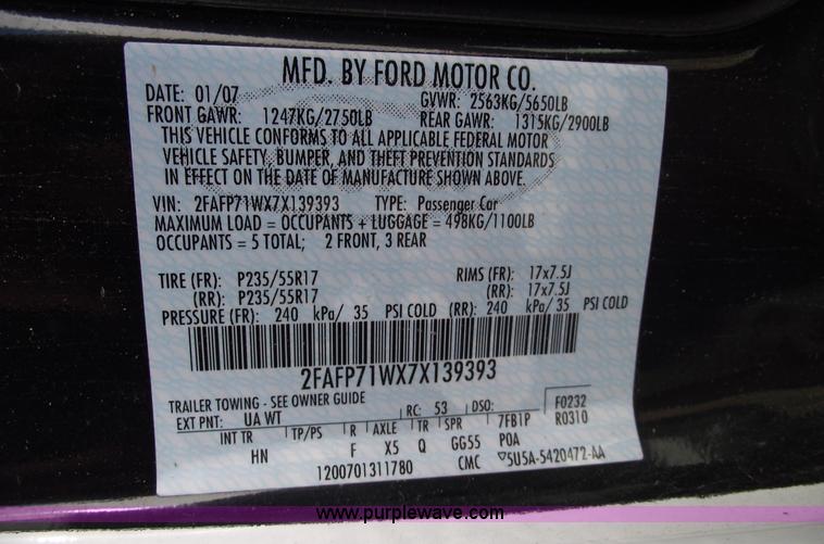 image for item 5541 2007 Ford Crown Victoria Police Interceptor