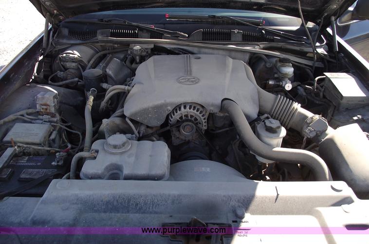 image for item 5542 2000 Ford Crown Victoria Police Interceptor