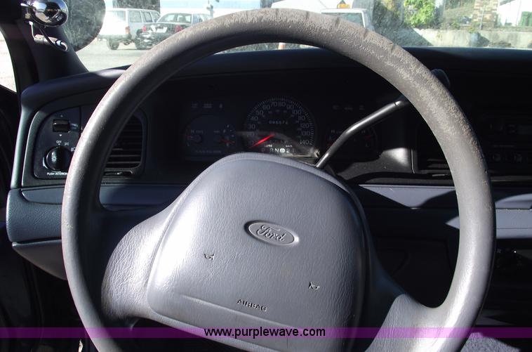 image for item 5544 2000 Ford Crown Victoria Police Interceptor