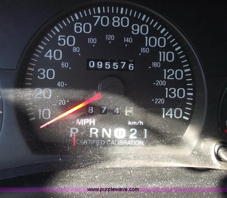 image for item 5544 2000 Ford Crown Victoria Police Interceptor