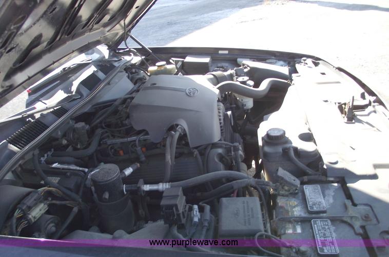 image for item 5544 2000 Ford Crown Victoria Police Interceptor