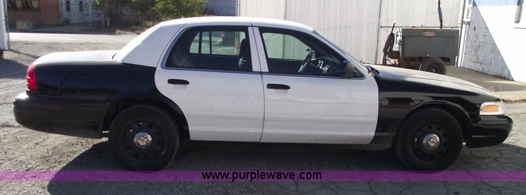 image for item 5545 2007 Ford Crown Victoria Police Interceptor