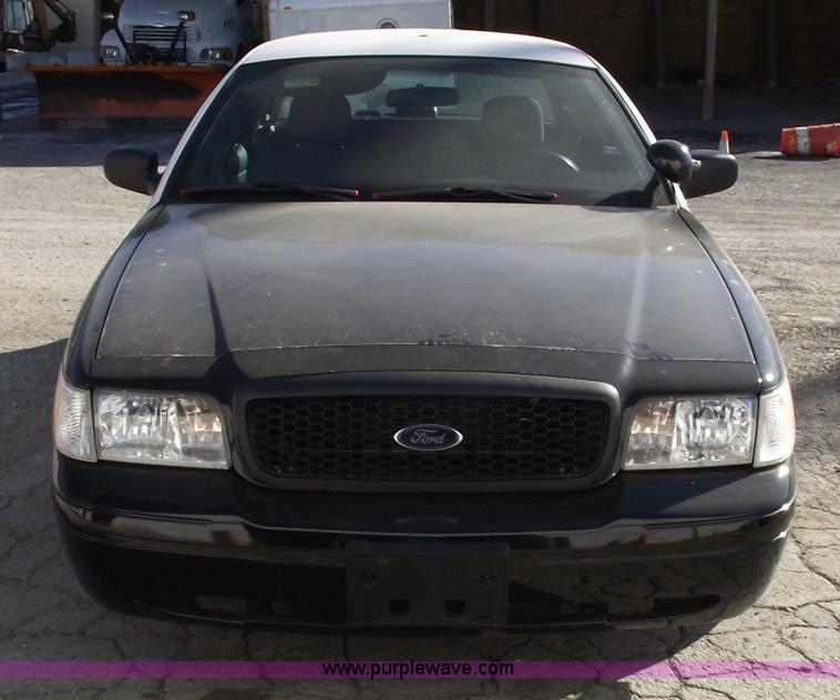 image for item 5545 2007 Ford Crown Victoria Police Interceptor