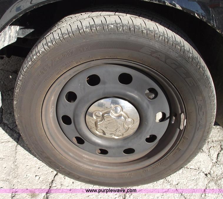 image for item 5545 2007 Ford Crown Victoria Police Interceptor