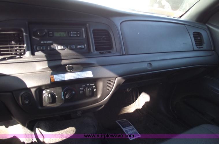 image for item 5545 2007 Ford Crown Victoria Police Interceptor